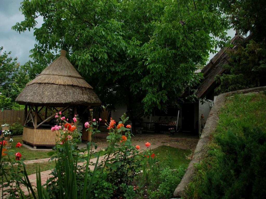 Natura Vendeghaz Pazmand Екстер'єр фото